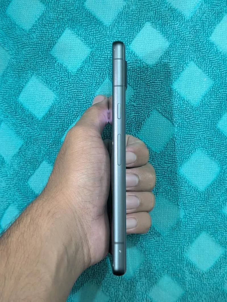 Google Pixel 7a 1