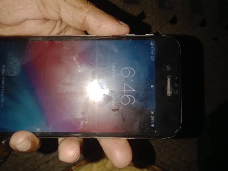 Apple iPhone 6 0