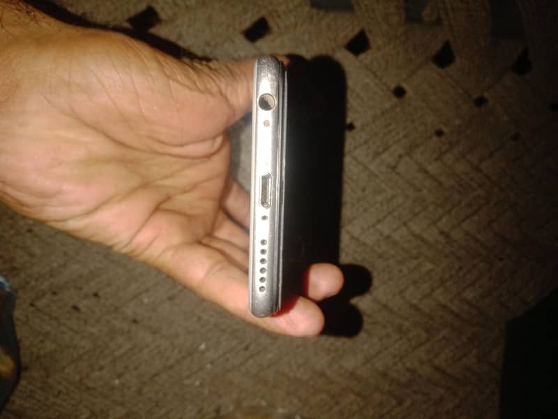 Apple iPhone 6 3