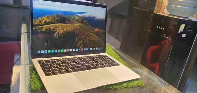 Macbook air 2019 :16 gb ram : 512 gb