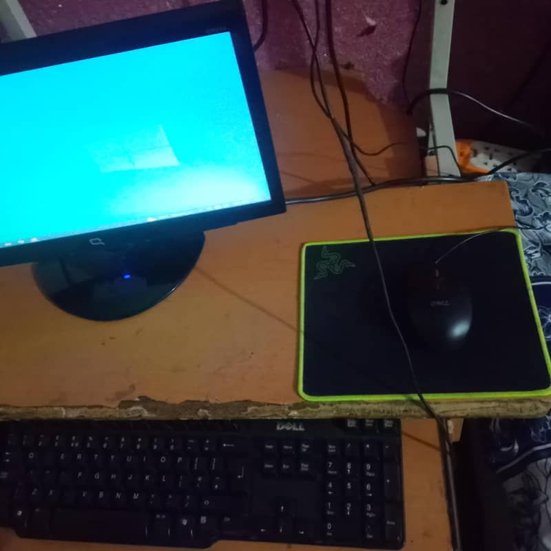 Computer 0