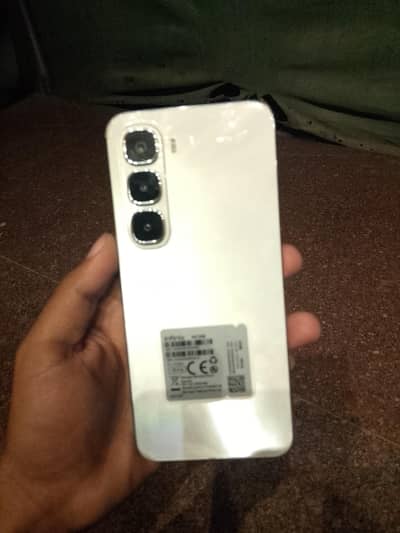 Infinix Hot 60i