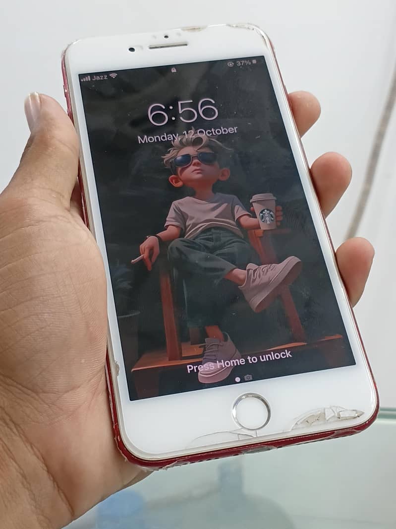 Apple iPhone 7 Plus 1