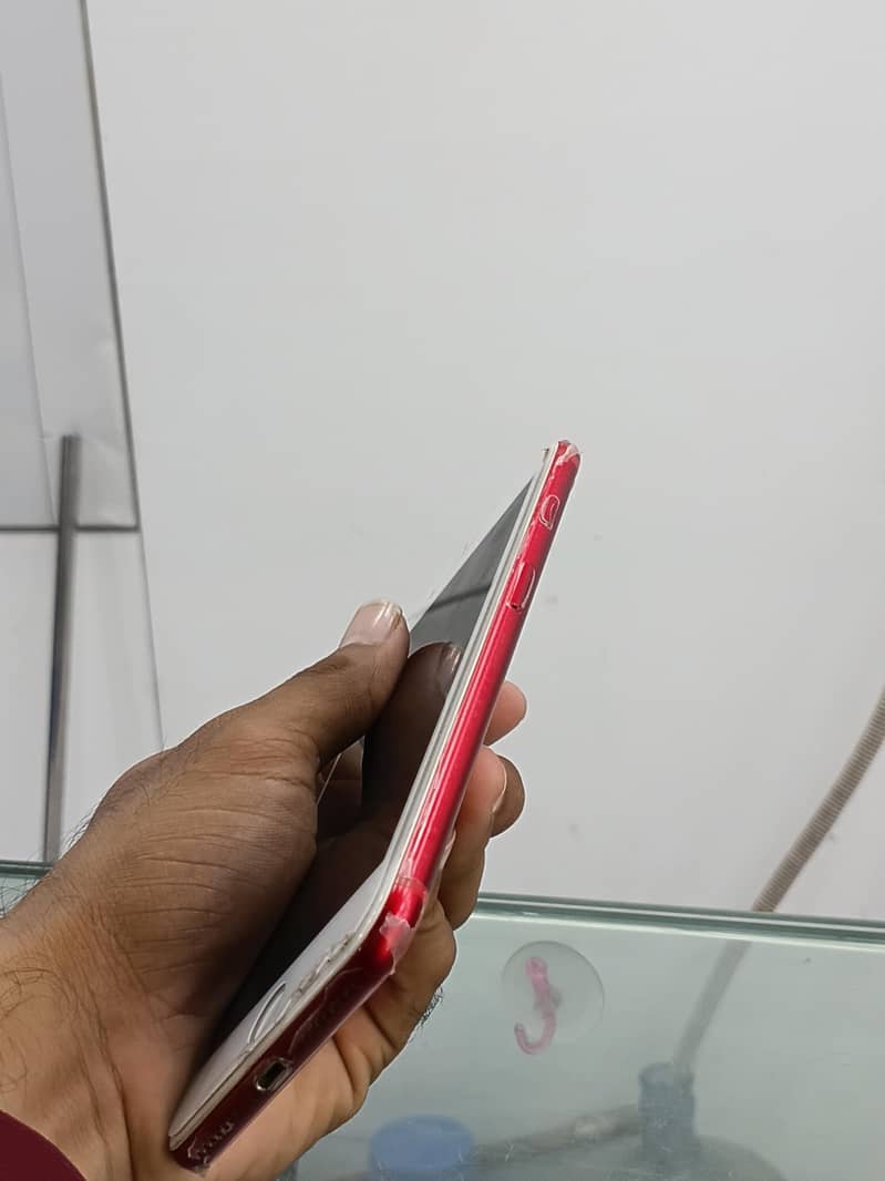 Apple iPhone 7 Plus 2