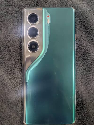 Tecno CAMON 40 Pro