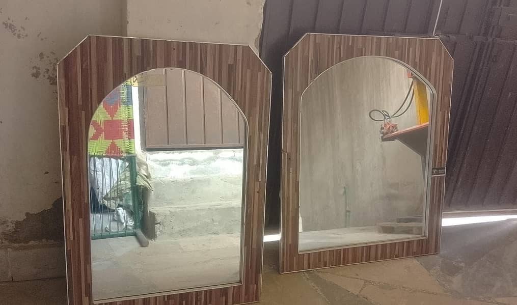 mirror 0