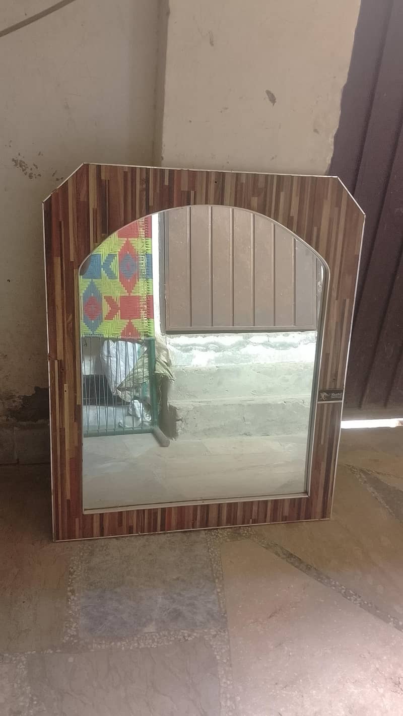 mirror 6