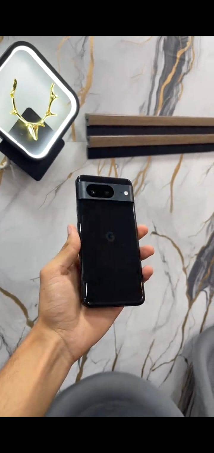 Google Pixel 8 5
