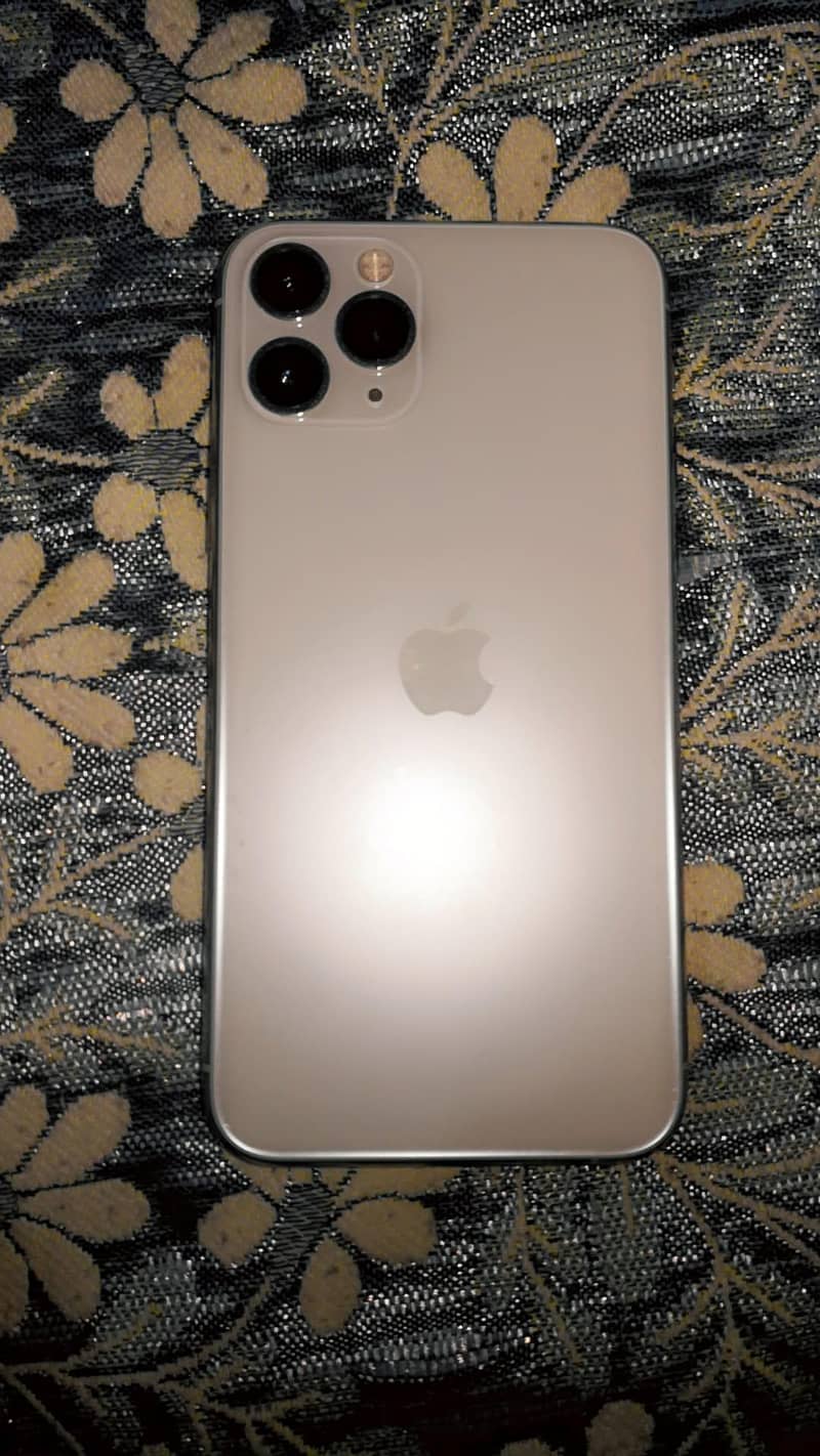 iPhone 11 Pro 0