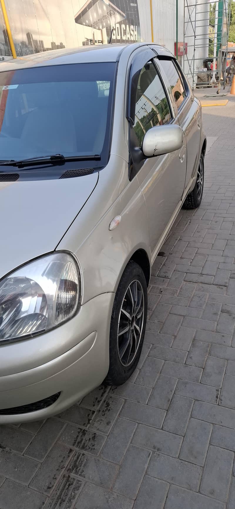 Toyta vitz 1