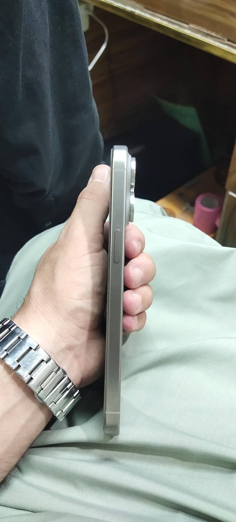 Apple iPhone 15 Pro Max 3
