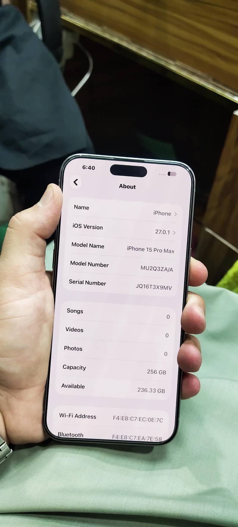 Apple iPhone 15 Pro Max 5