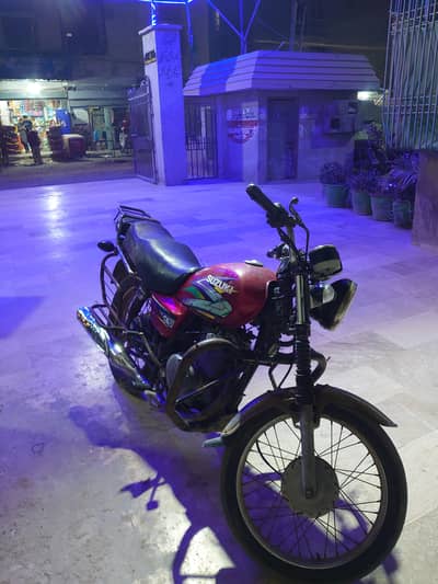 Suzuki gs 150 2007