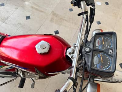 honda 125 good condition engine all ok 160000 price