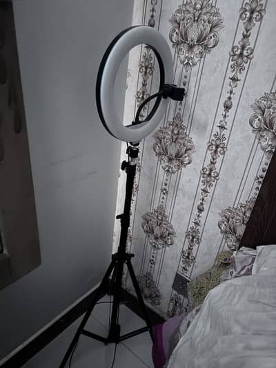 Ring light barely used almost new