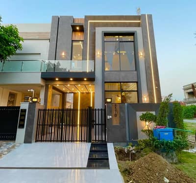 5 marla brand new house for rent in Dha 9 town