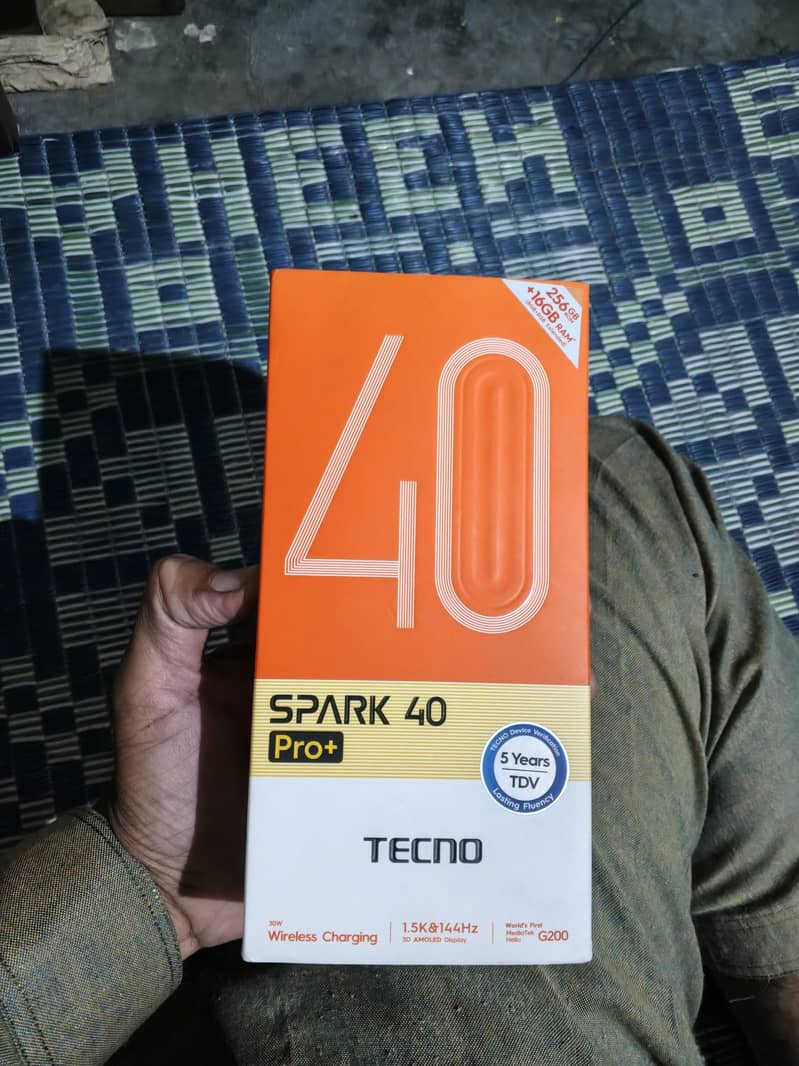 Tecno Spark 40 pro plus 2