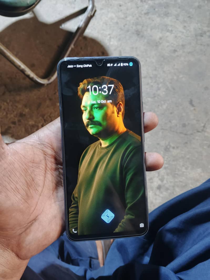 Vivo V21e 4