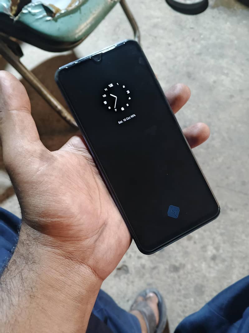 Vivo V21e 6