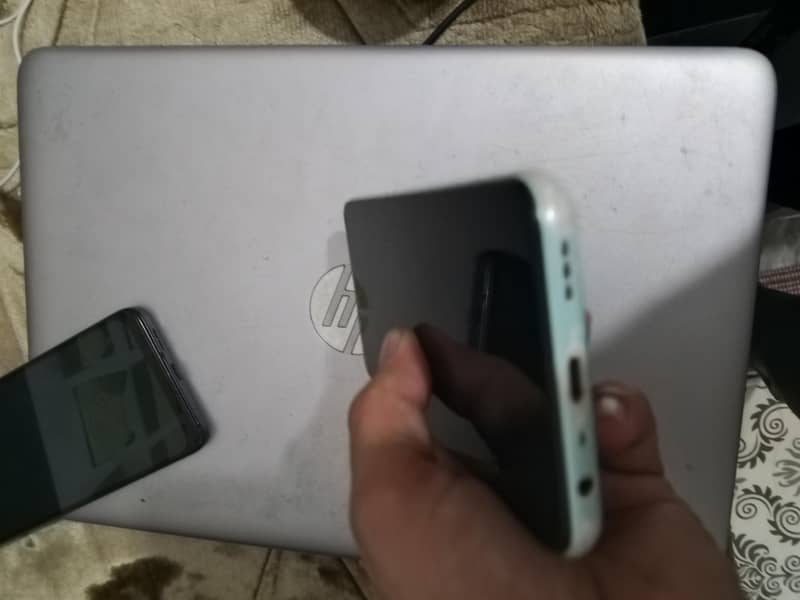 OPPO A52 0