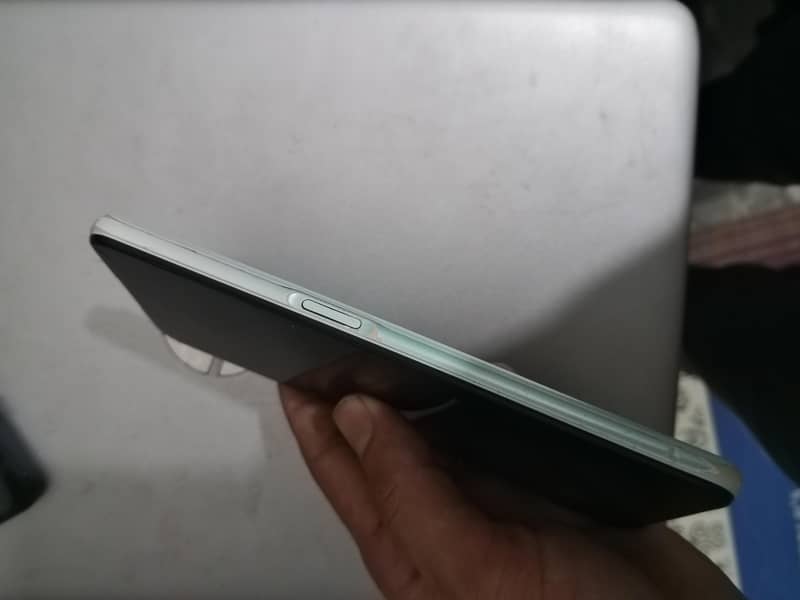 OPPO A52 1