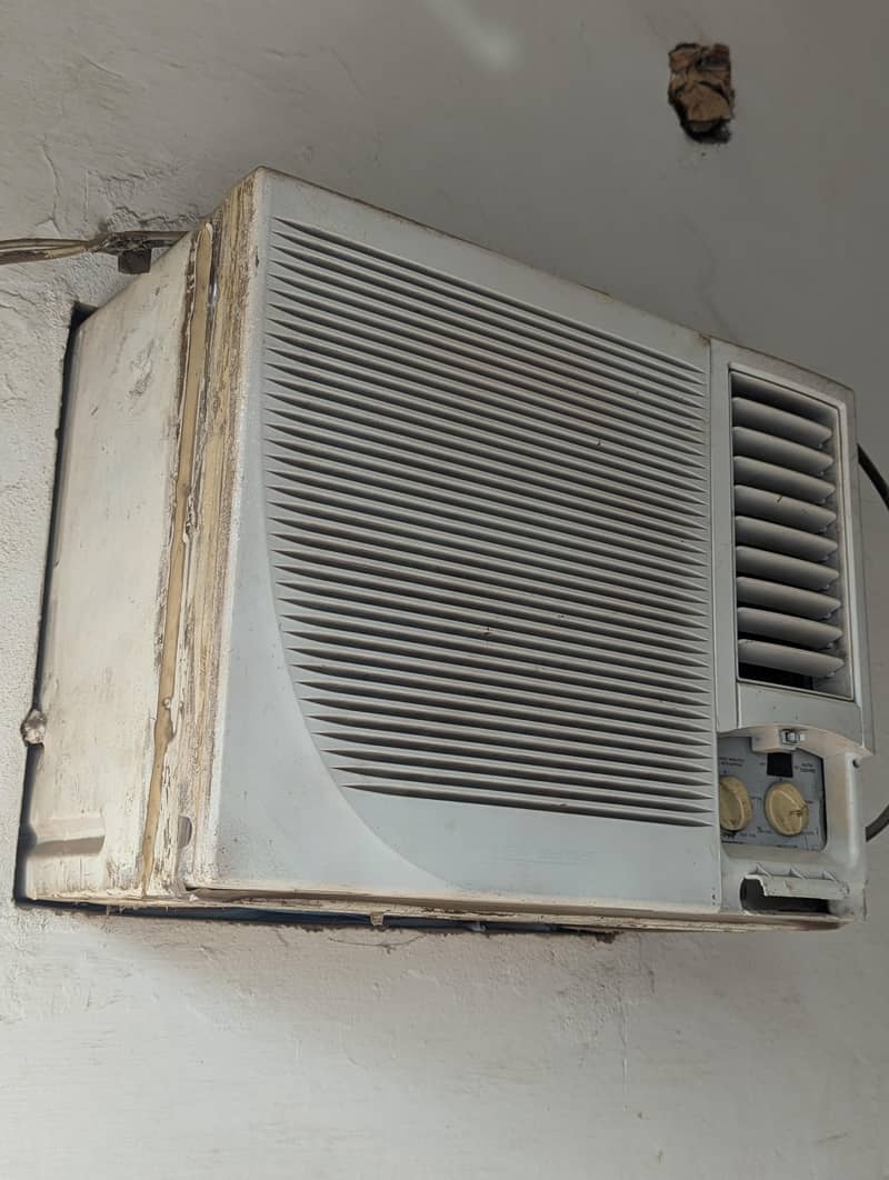window AC | working condition 1