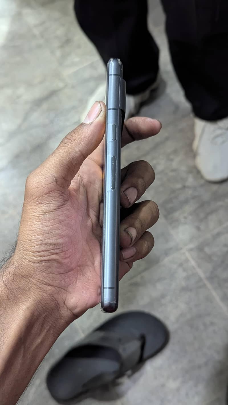 Google Pixel 7 5