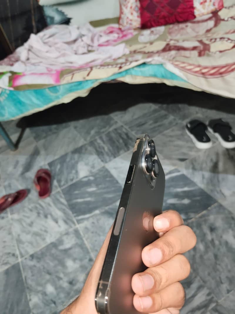 Apple iPhone 13 Pro Jv 4