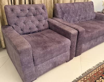 5 Seater modern Chester sofa | Like New