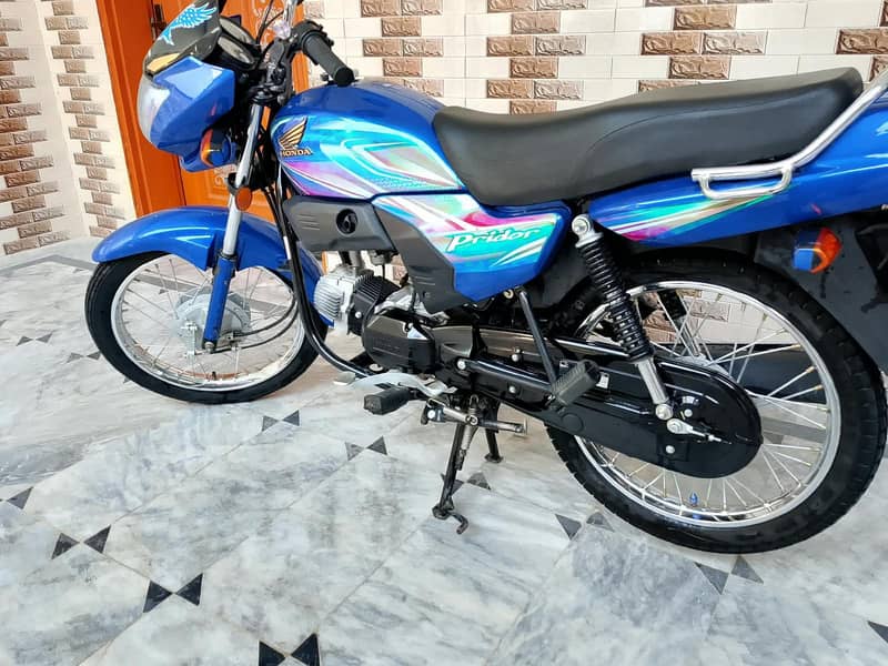 prider 100 cc 3