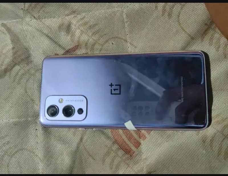 One Plus 9 5G 1