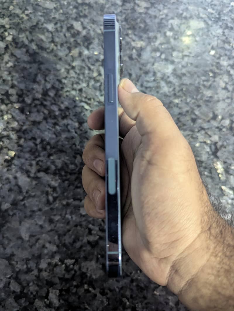 Iphone 13 pro max 6