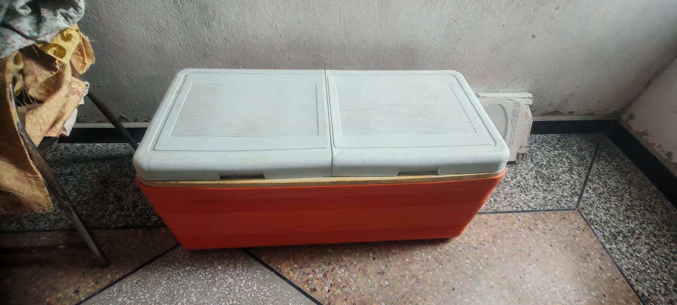 Cold storage box 0