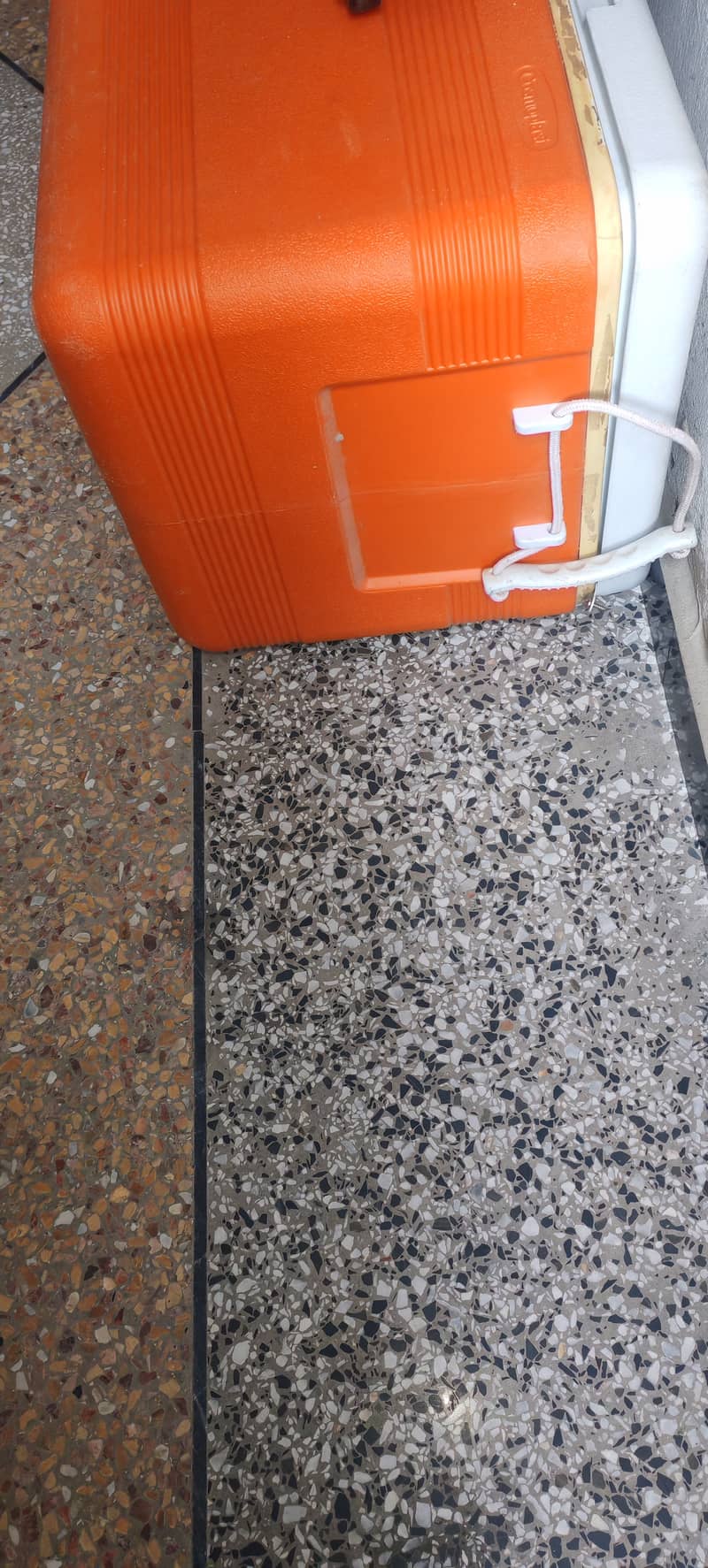 Cold storage box 4