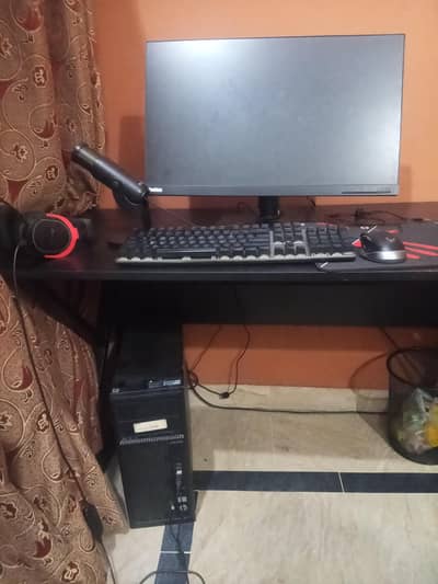use gaming PC 10 on 10 condition