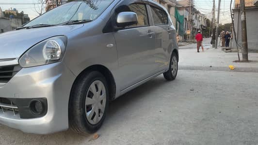 Daihatsu Mira 2015