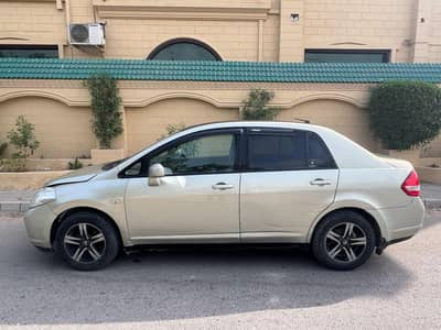 Nissan Tiida 2007