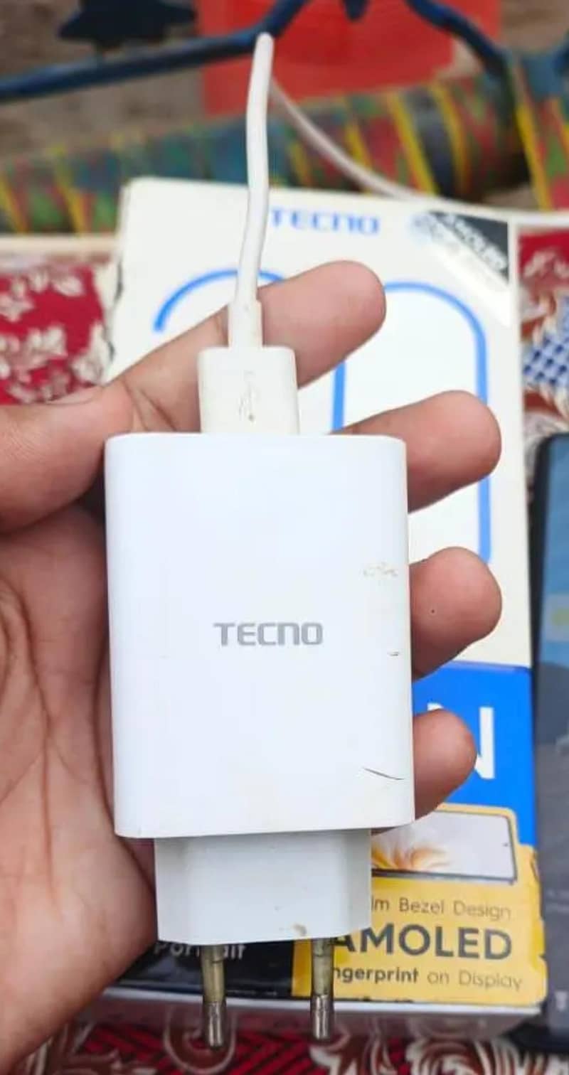 Tecno CAMON 20 2