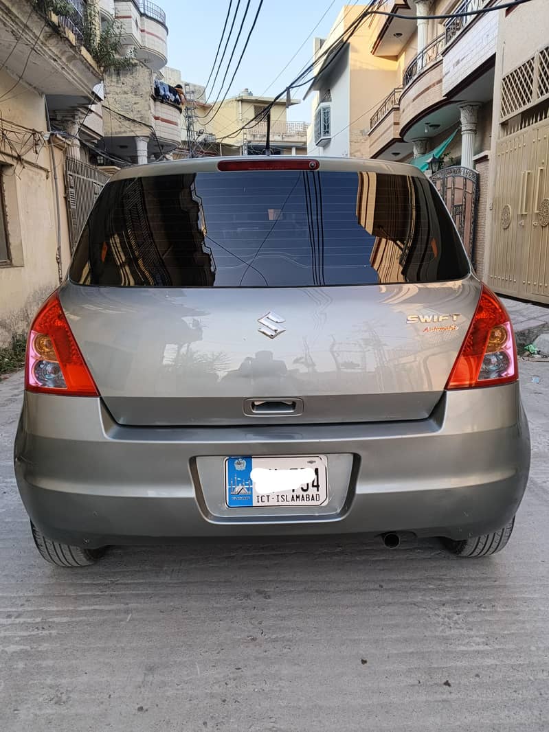 Suzuki Swift 2012 Automatic 1
