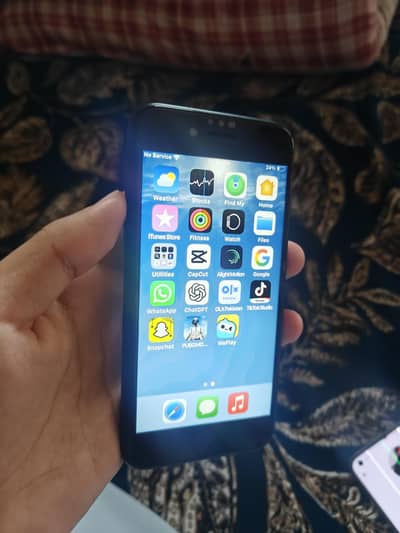 Apple iPhone SE 2023 3rd generation
