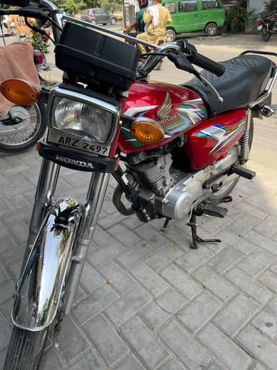 Honda cg 125 2023