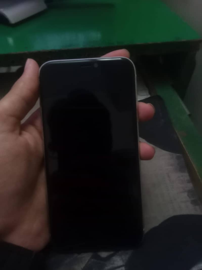 Apple iPhone 11 1