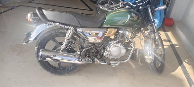 CG 150 NEW CONDITION