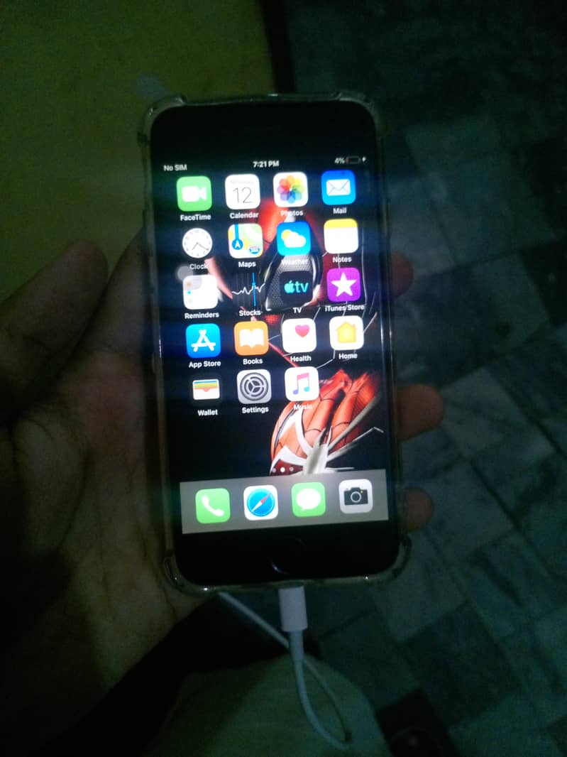 Apple iPhone 6 2