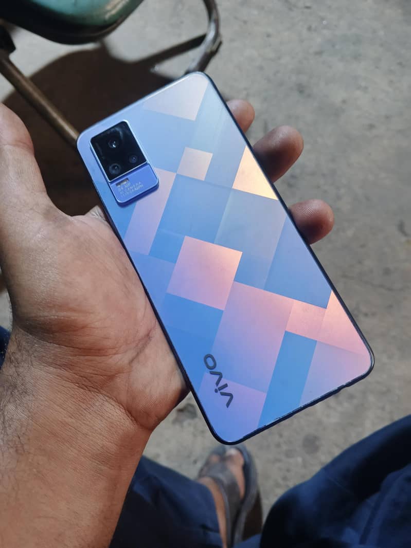 Vivo V21e 0