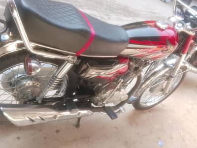 Honda 125  23 modal sale