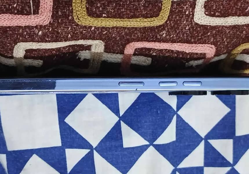 Tecno CAMON 20 Pro 3