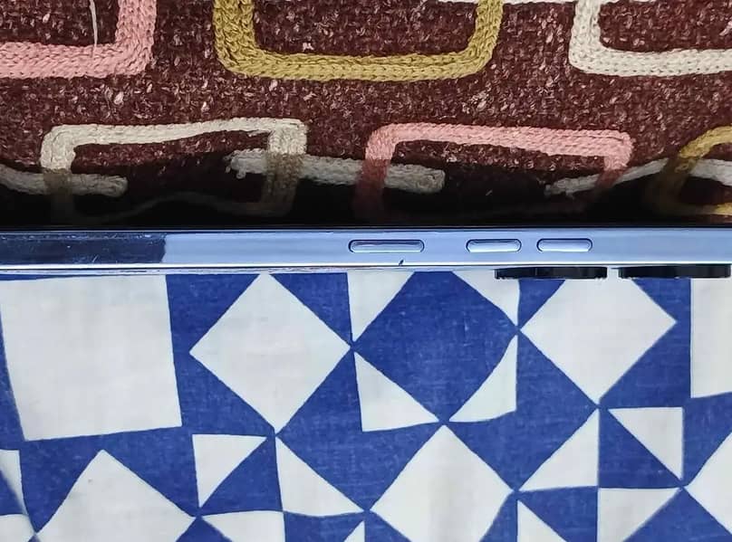 Tecno CAMON 20 Pro 5