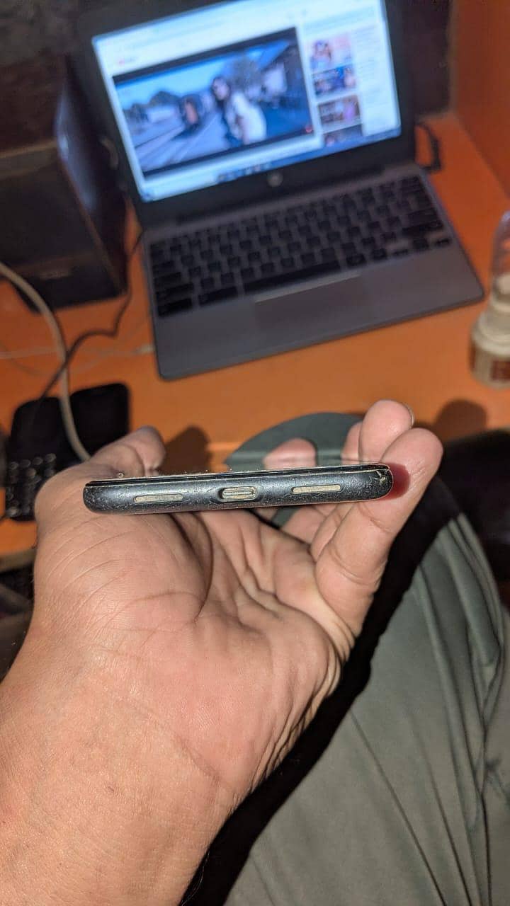 Google Pixel 5 3