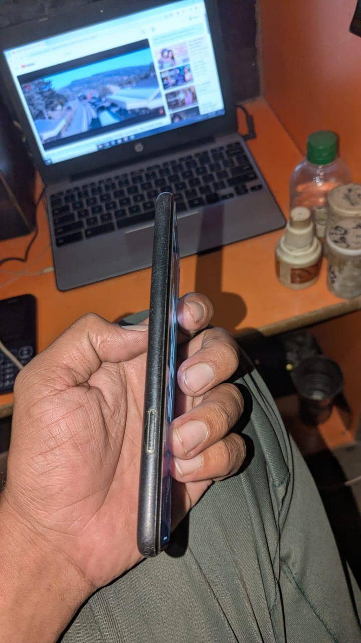 Google Pixel 5 4